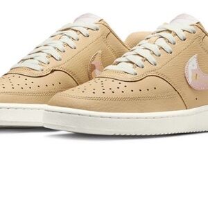 Nike Court Vision Low Premium Sneaker